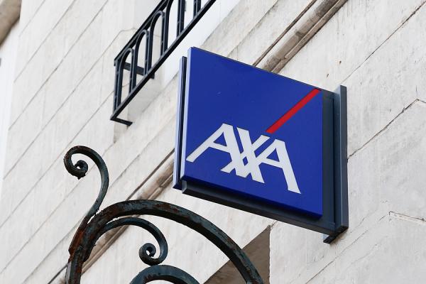 vývesný štít AXA na budove